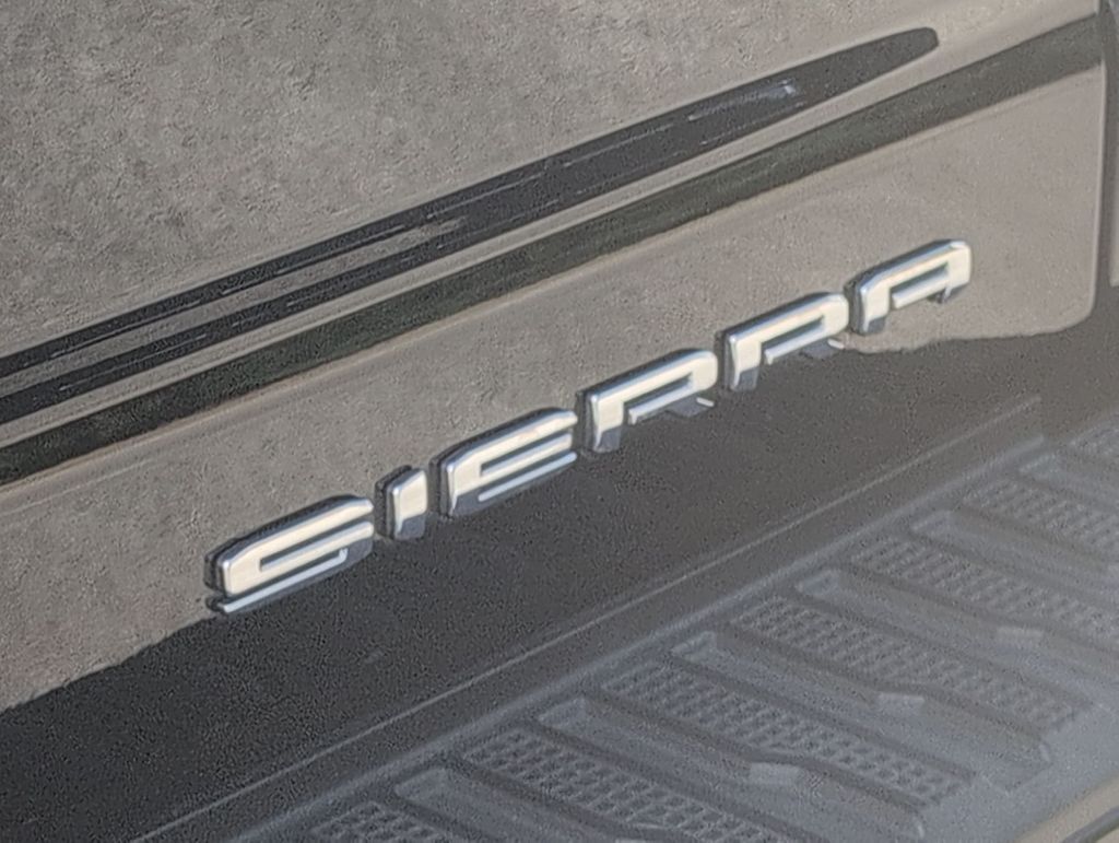Thumbnail: 2024 GMC Sierra 2500 - 24