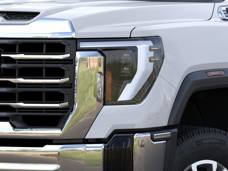 Thumbnail: 2026 GMC Sierra 2500 - 18
