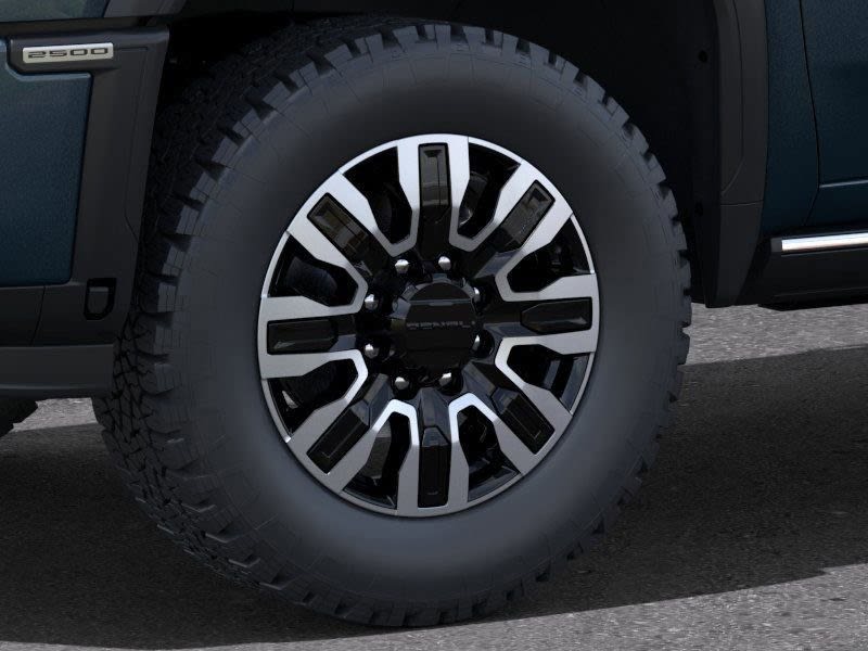 2025 GMC Sierra 2500 Denali 6