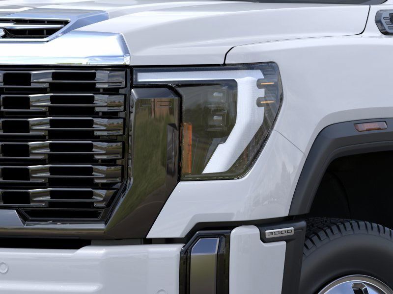 Thumbnail: 2026 GMC Sierra 3500 - 17