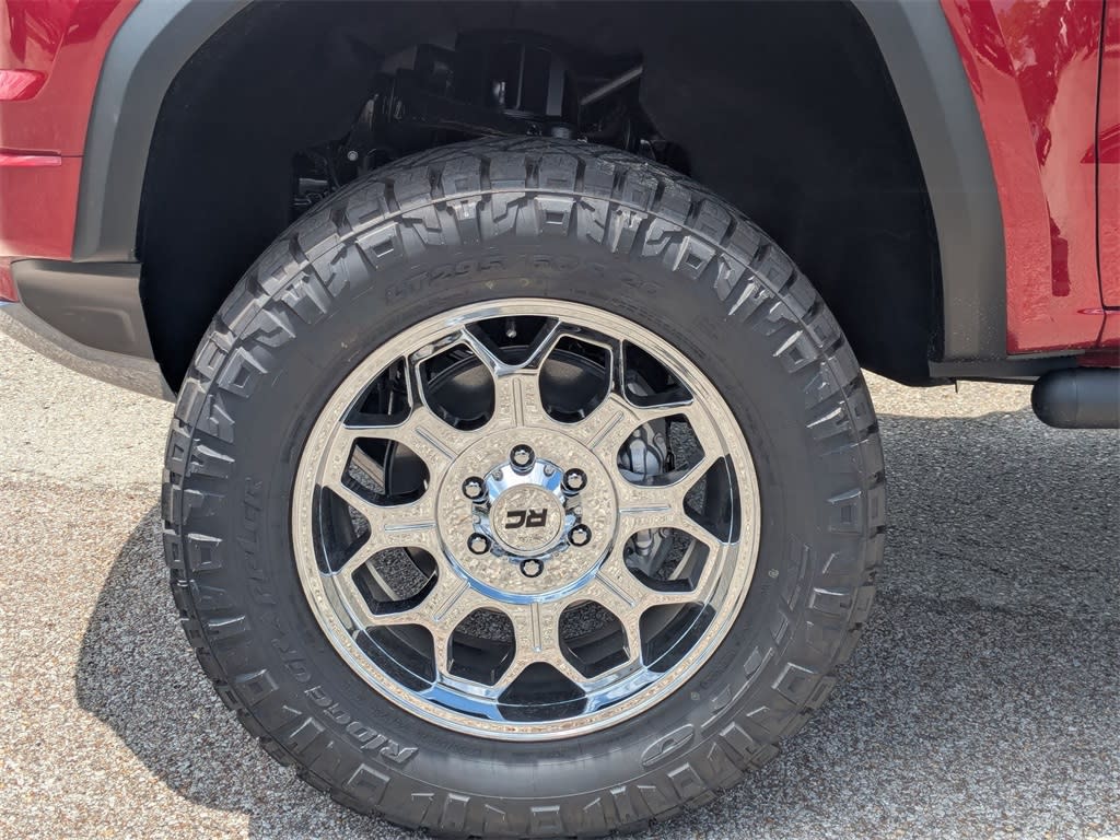 Thumbnail: 2025 GMC Canyon - 6