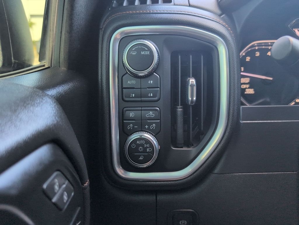 Thumbnail: 2021 GMC Sierra 1500 - 31