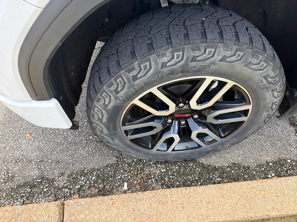 Thumbnail: 2021 GMC Sierra 1500 - 5