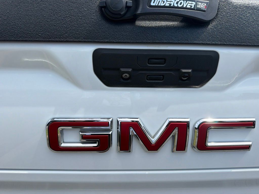 Thumbnail: 2021 GMC Sierra 1500 - 20