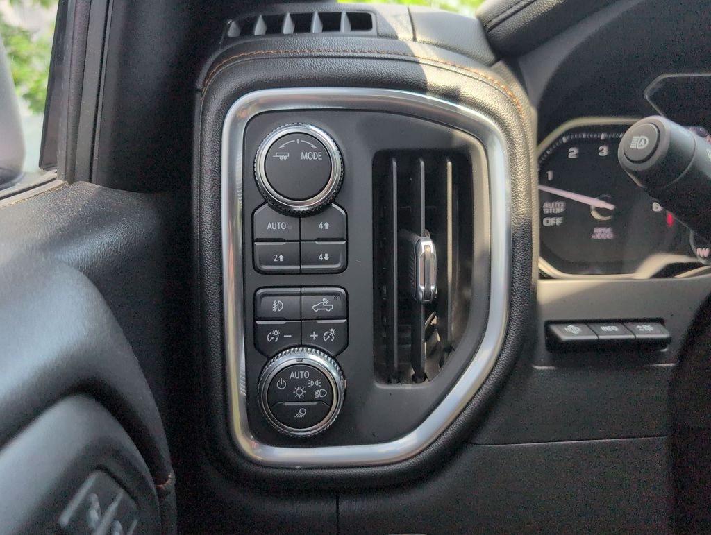 Thumbnail: 2021 GMC Sierra 1500 - 33