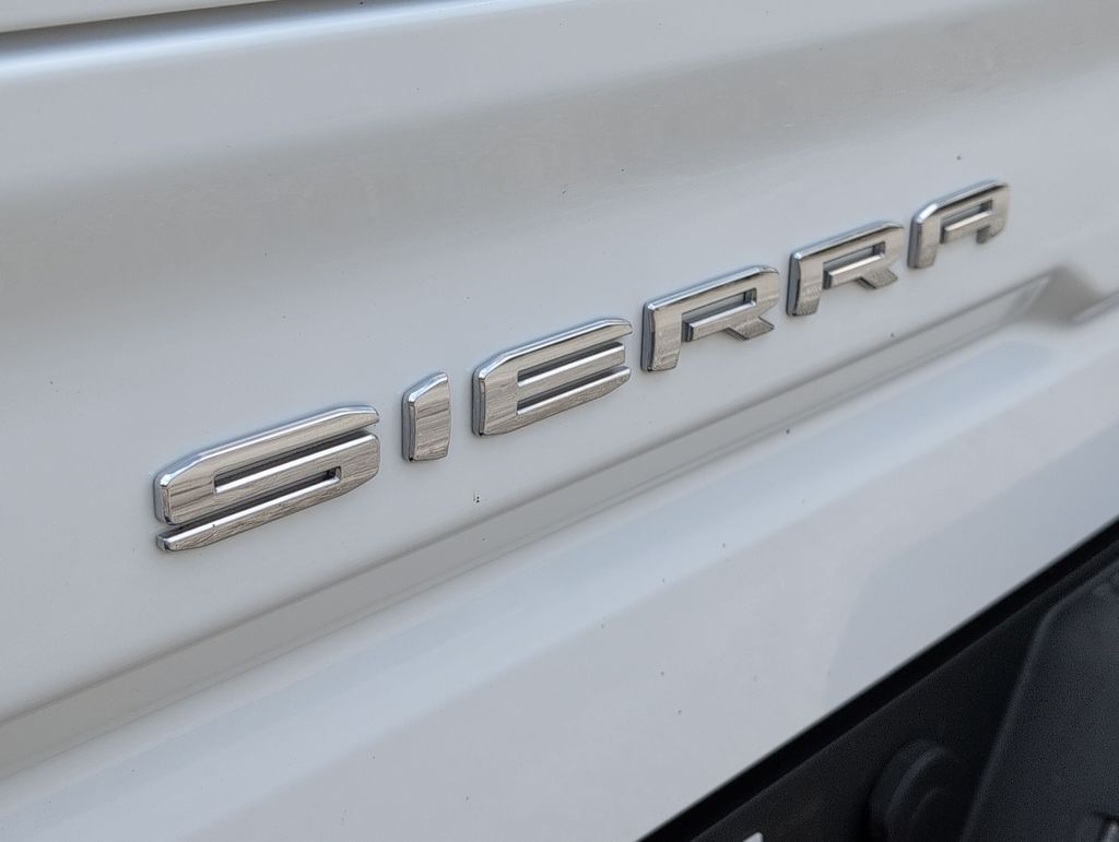 Thumbnail: 2021 GMC Sierra 1500 - 23