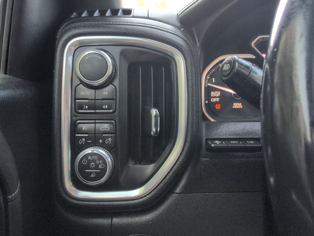 Thumbnail: 2019 GMC Sierra 1500 - 31