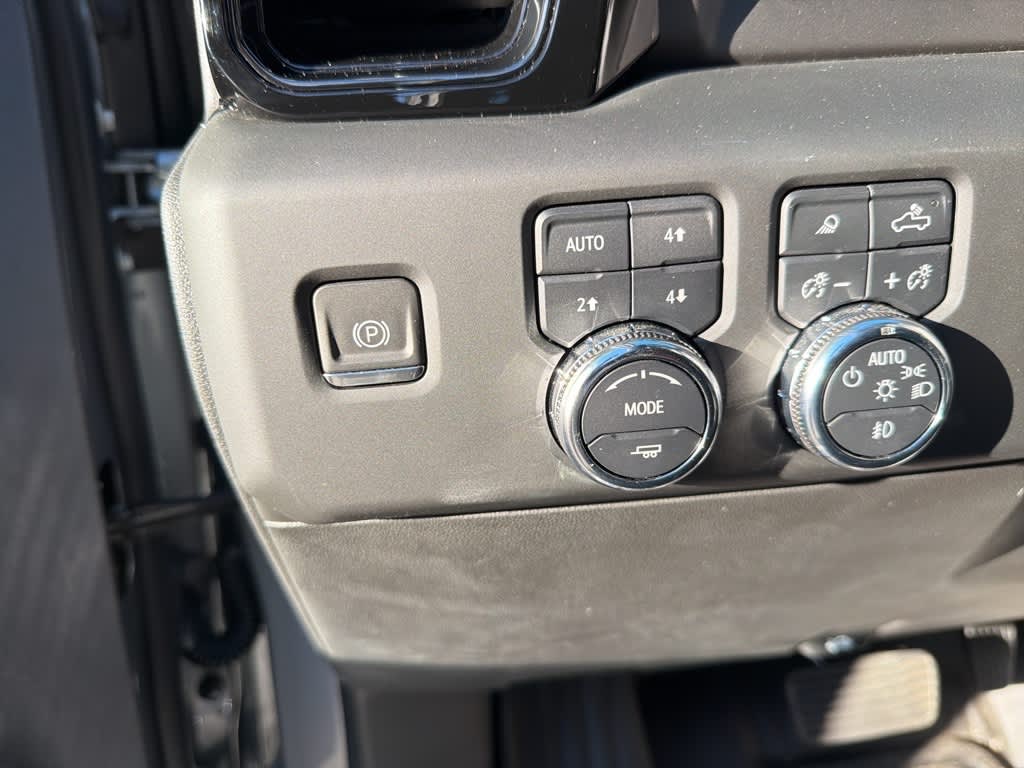 Thumbnail: 2024 GMC Sierra 1500 - 14