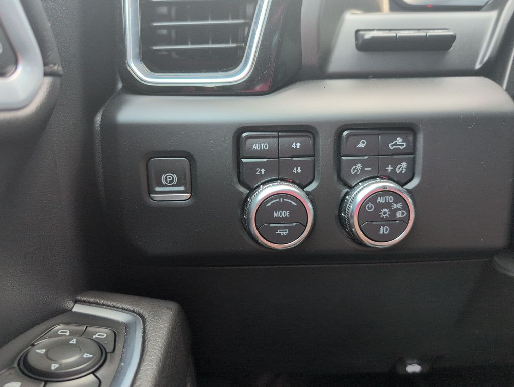 Thumbnail: 2022 GMC Sierra 1500 - 33