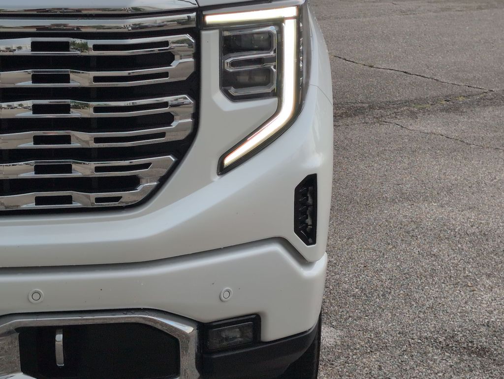 Thumbnail: 2025 GMC Sierra 1500 - 24