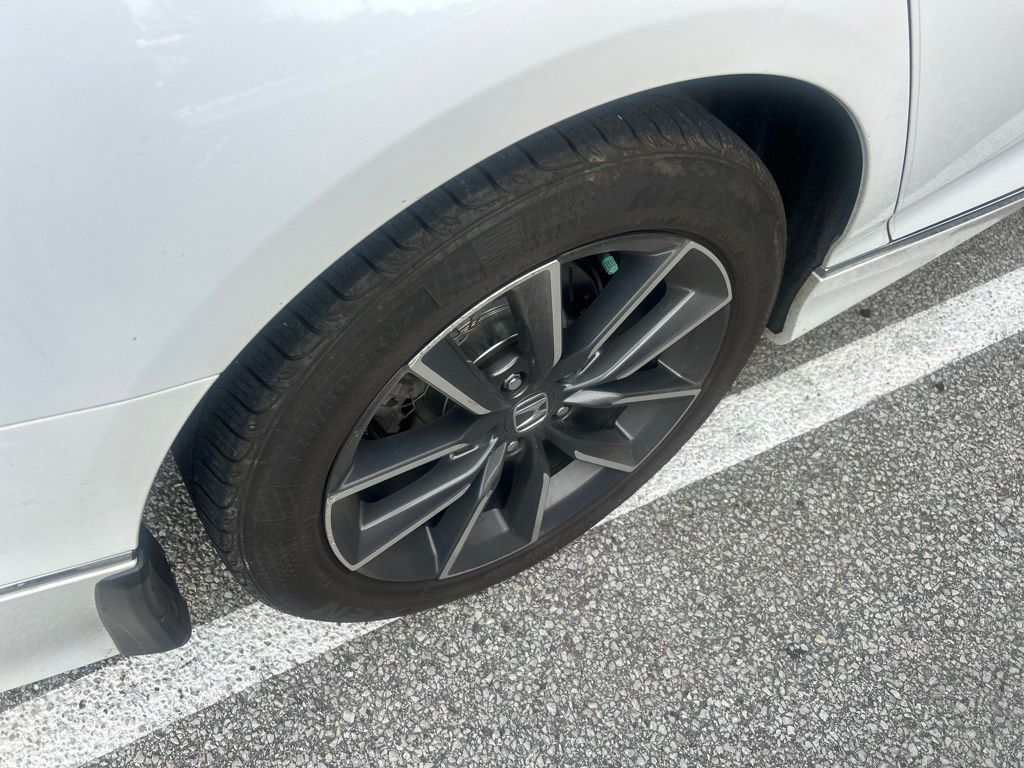 Thumbnail: 2021 Honda Accord - 14