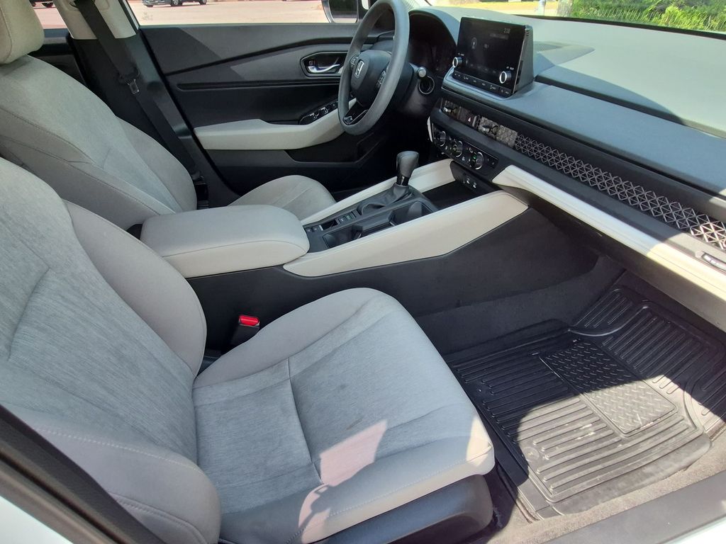 Thumbnail: 2023 Honda Accord - 11