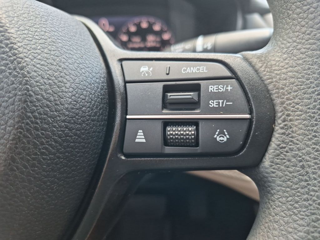 Thumbnail: 2023 Honda Accord - 31