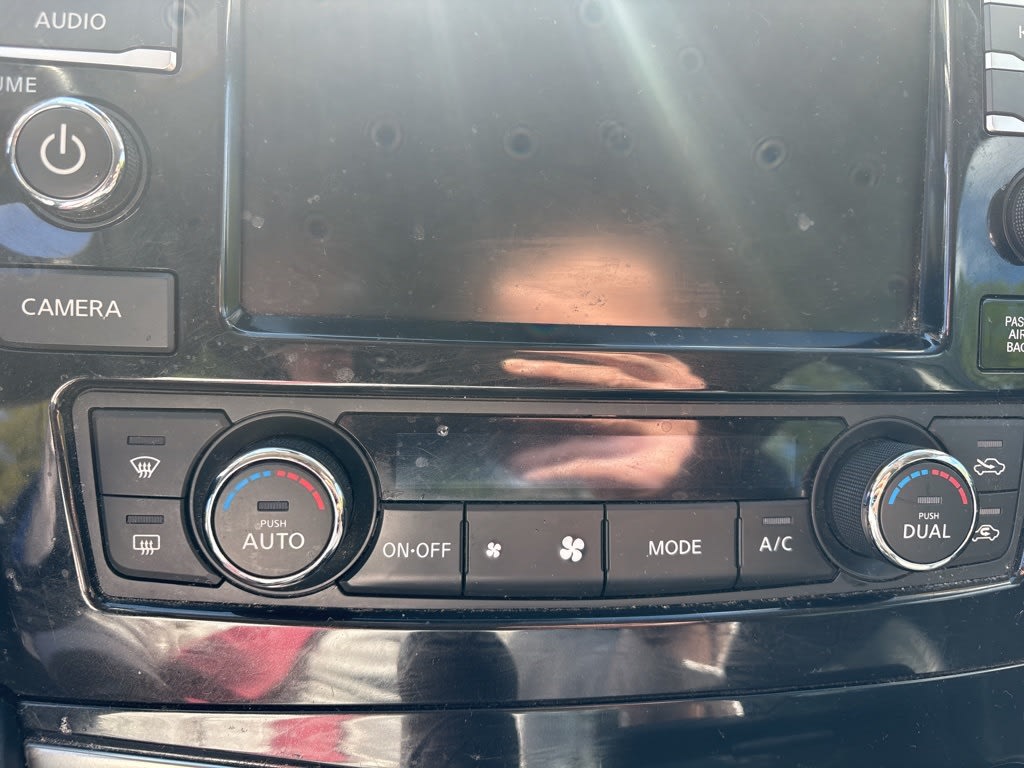 Thumbnail: 2023 Nissan Maxima - 12