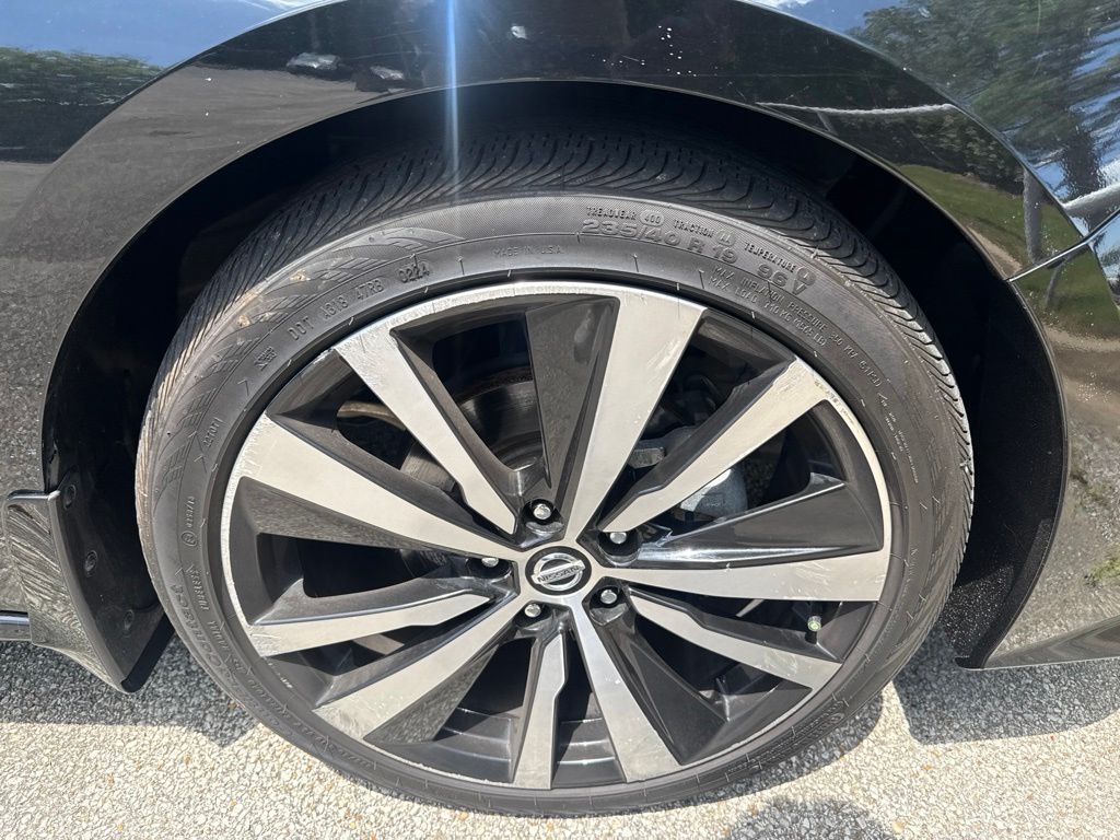 Thumbnail: 2021 Nissan Altima - 6