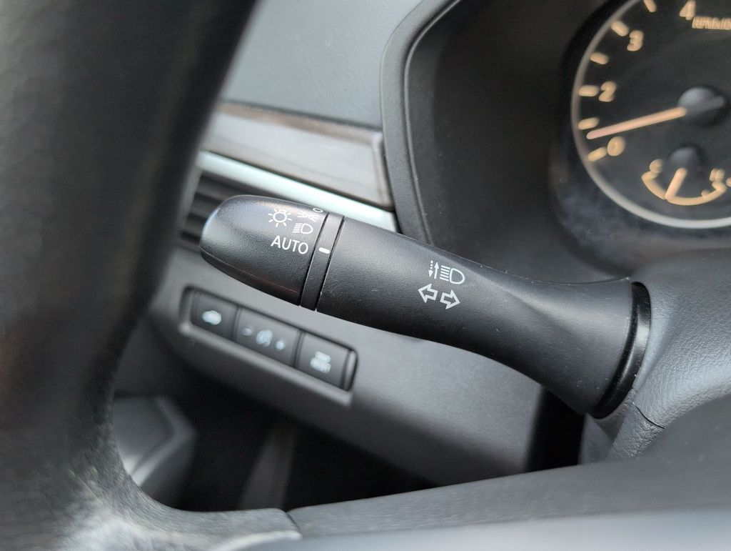 2025 Nissan Altima SV - Photo 31