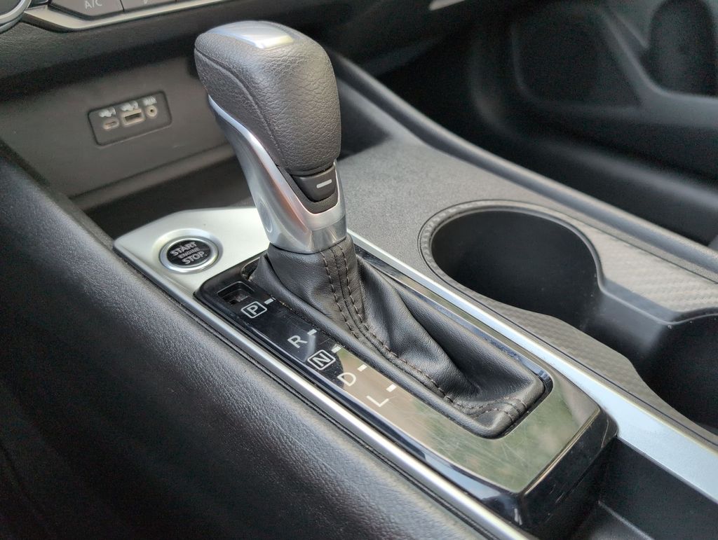 2025 Nissan Altima SV - Photo 35