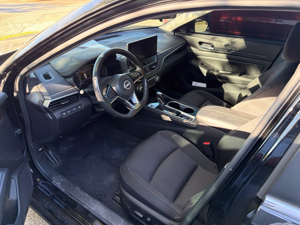 Thumbnail: 2024 Nissan Altima - 7