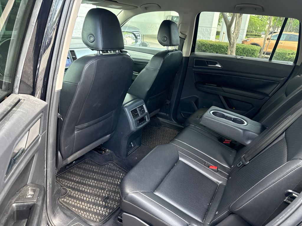 Thumbnail: 2019 Volkswagen Atlas - 10