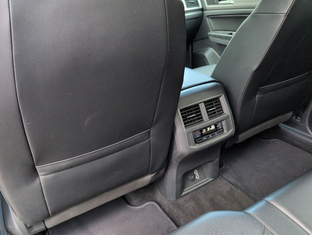 Thumbnail: 2019 Volkswagen Atlas - 27