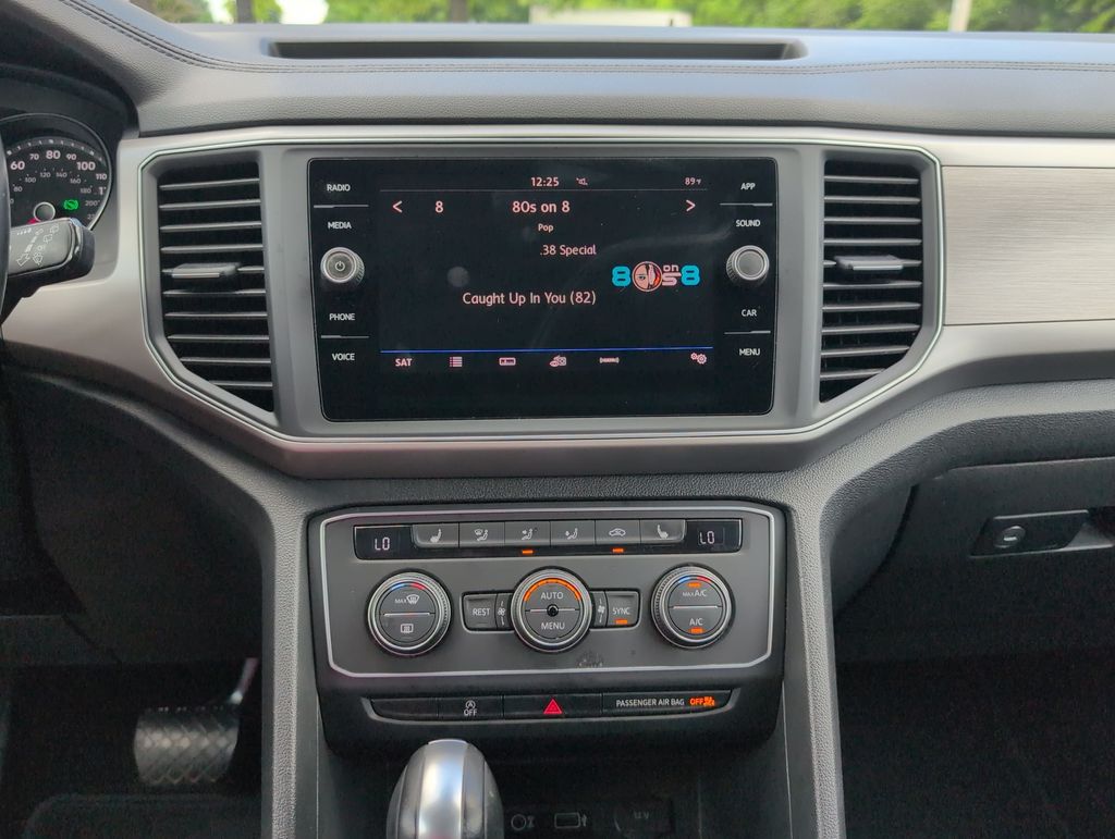 Thumbnail: 2019 Volkswagen Atlas - 14