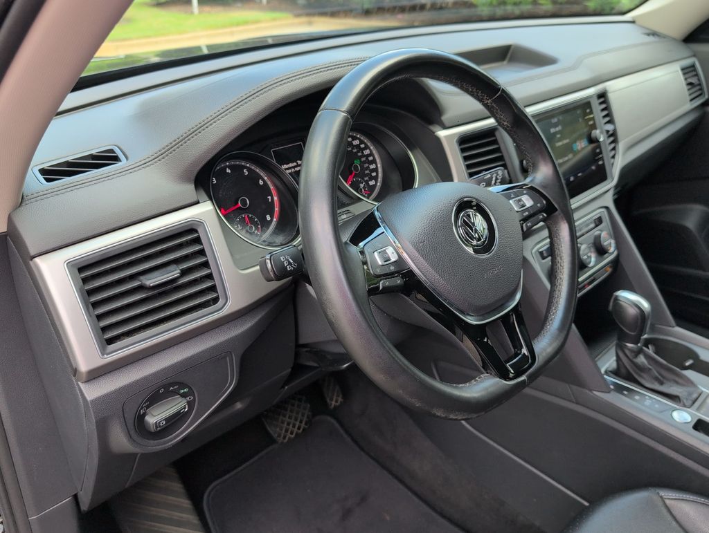 Thumbnail: 2019 Volkswagen Atlas - 2