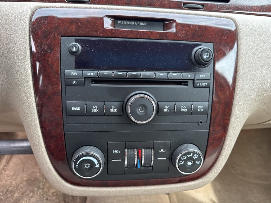 Thumbnail: 2008 Chevrolet Impala - 10