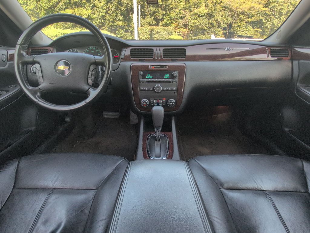 Thumbnail: 2011 Chevrolet Impala - 2