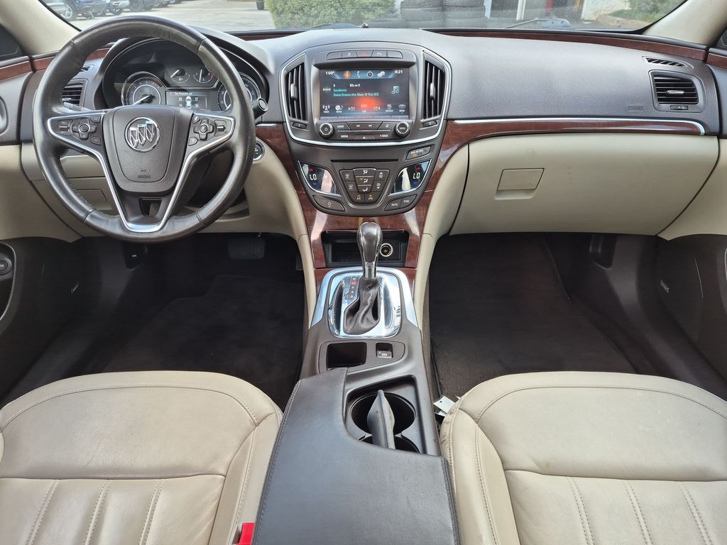 Thumbnail: 2016 Buick Regal - 10