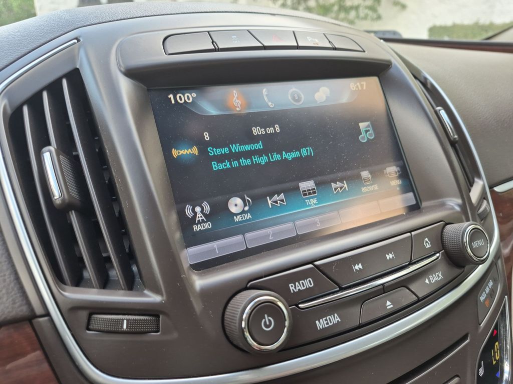 Thumbnail: 2016 Buick Regal - 36
