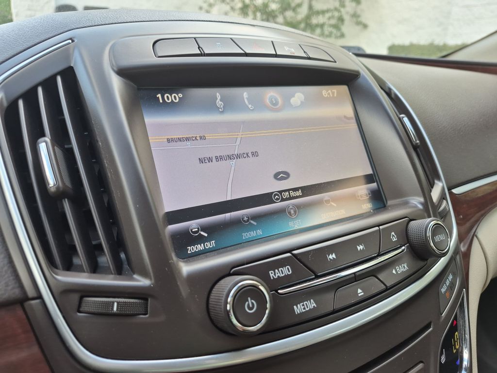Thumbnail: 2016 Buick Regal - 34