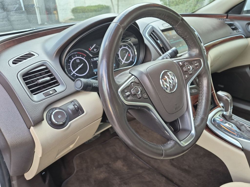 Thumbnail: 2016 Buick Regal - 2
