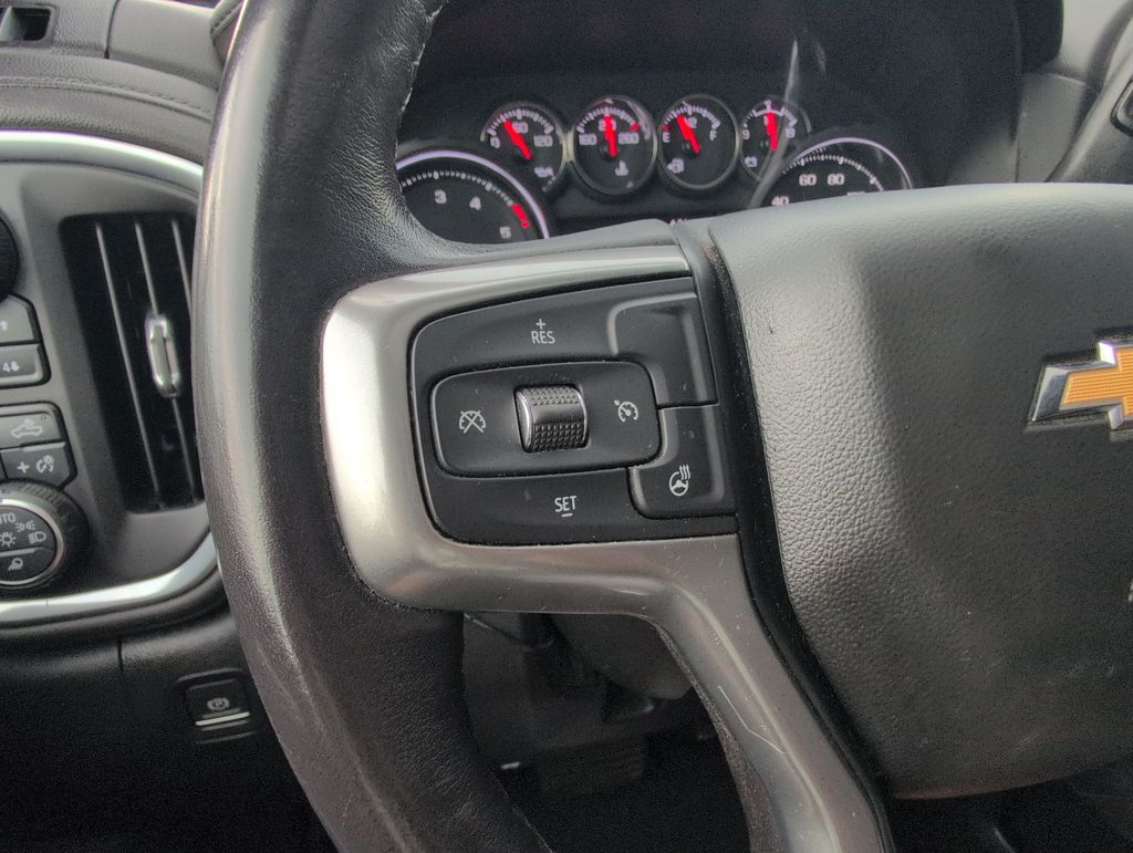 Thumbnail: 2022 Chevrolet Silverado 2500 - 30