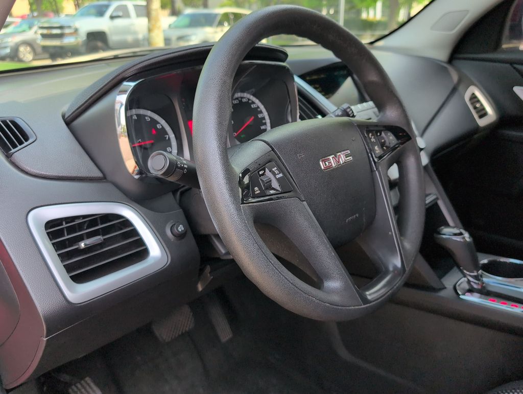 Thumbnail: 2017 GMC Terrain - 2