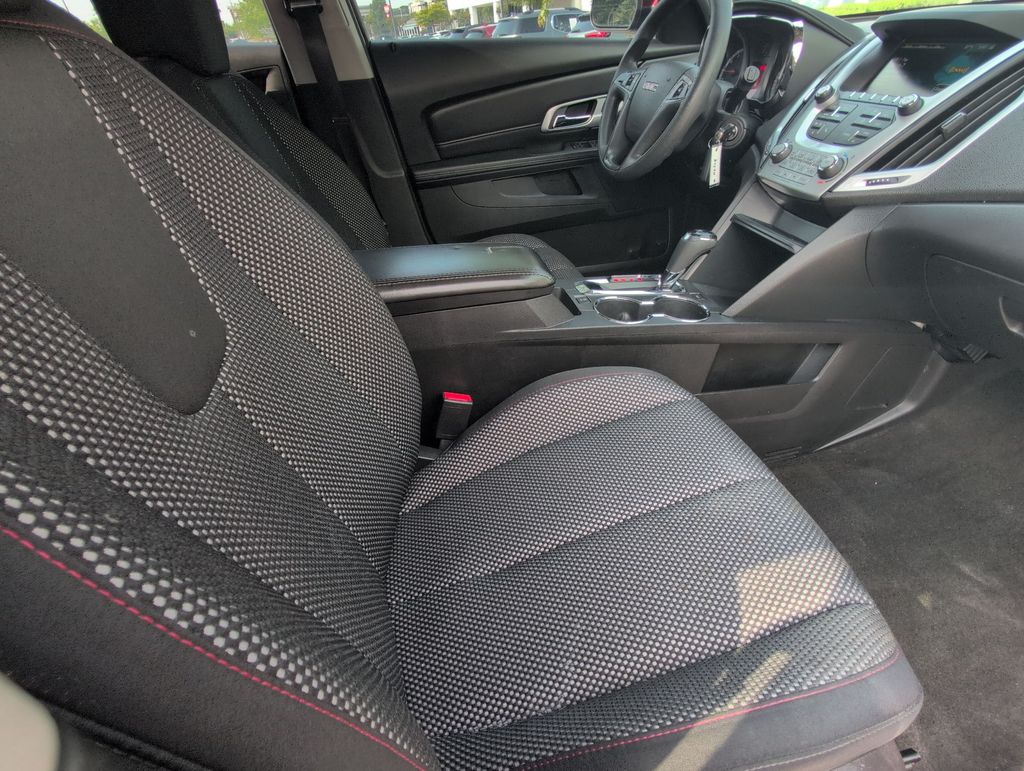 Thumbnail: 2017 GMC Terrain - 27