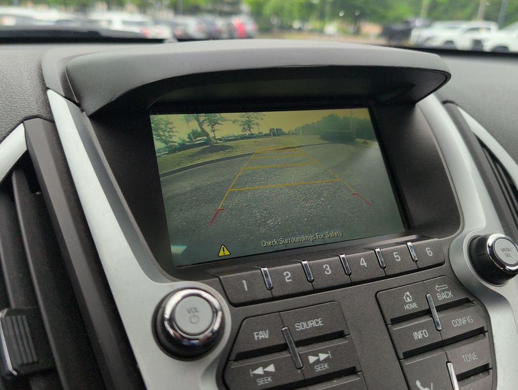 Thumbnail: 2015 GMC Terrain - 33