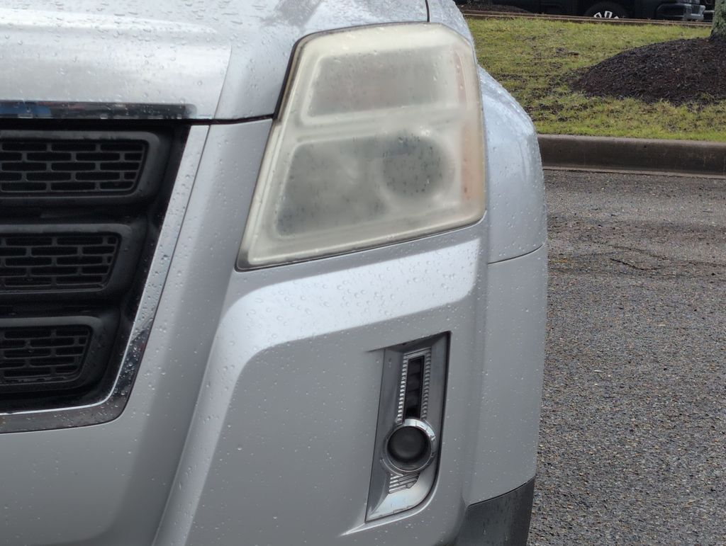 Thumbnail: 2015 GMC Terrain - 24
