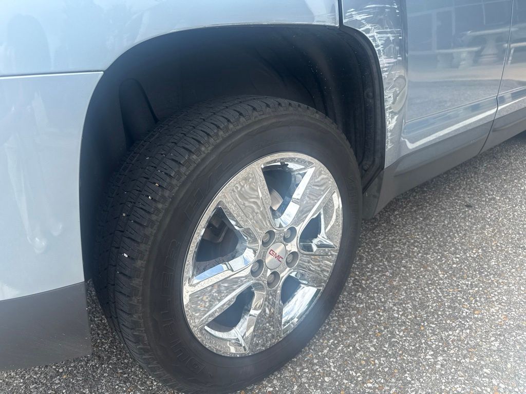 Thumbnail: 2014 GMC Terrain - 15