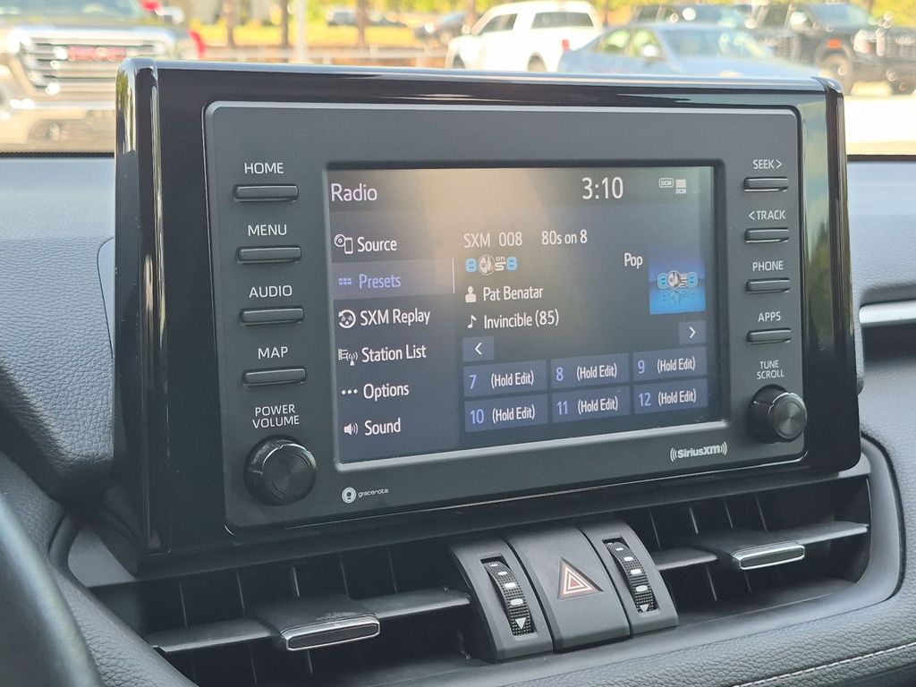 Thumbnail: 2021 Toyota RAV4 - 33