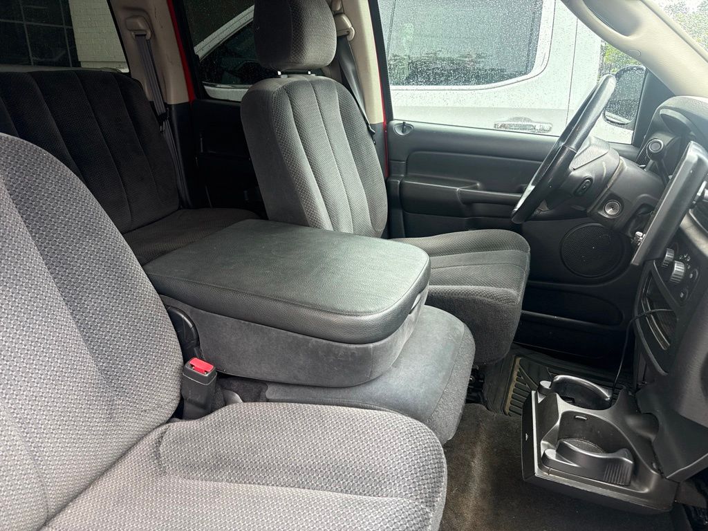 Thumbnail: 2002 Dodge Ram 1500 - 10
