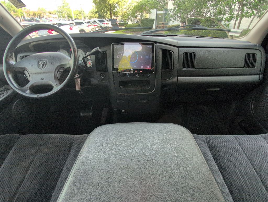Thumbnail: 2002 Dodge Ram 1500 - 8