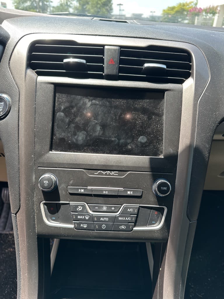 Thumbnail: 2019 Ford Fusion - 8