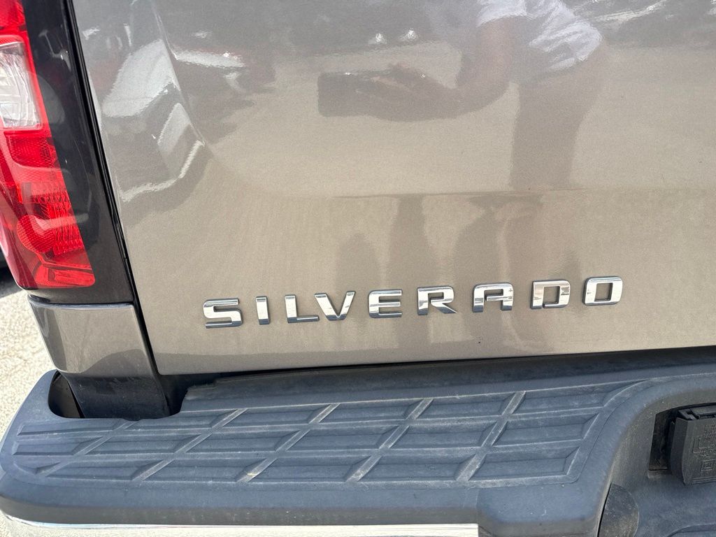 Thumbnail: 2013 Chevrolet Silverado 1500 - 4