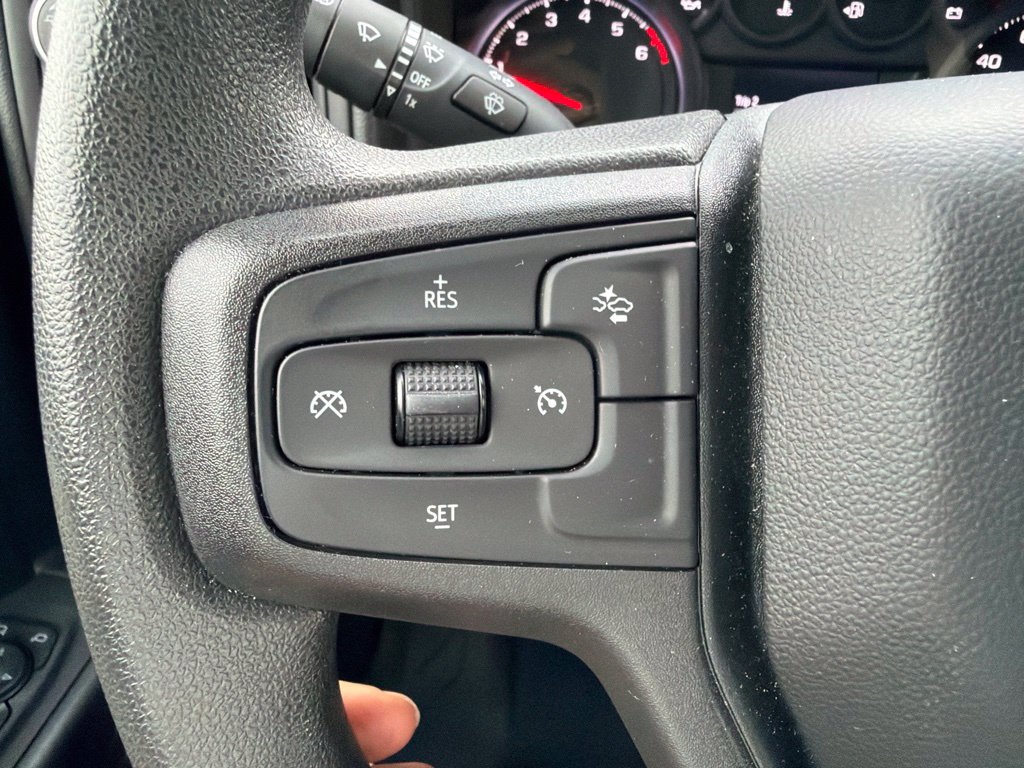 Thumbnail: 2024 Chevrolet Silverado 1500 - 17