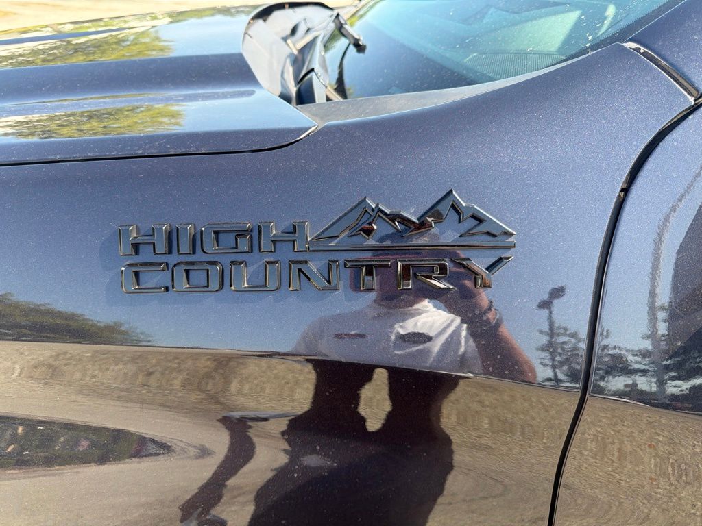 Thumbnail: 2023 Chevrolet Silverado 1500 - 4