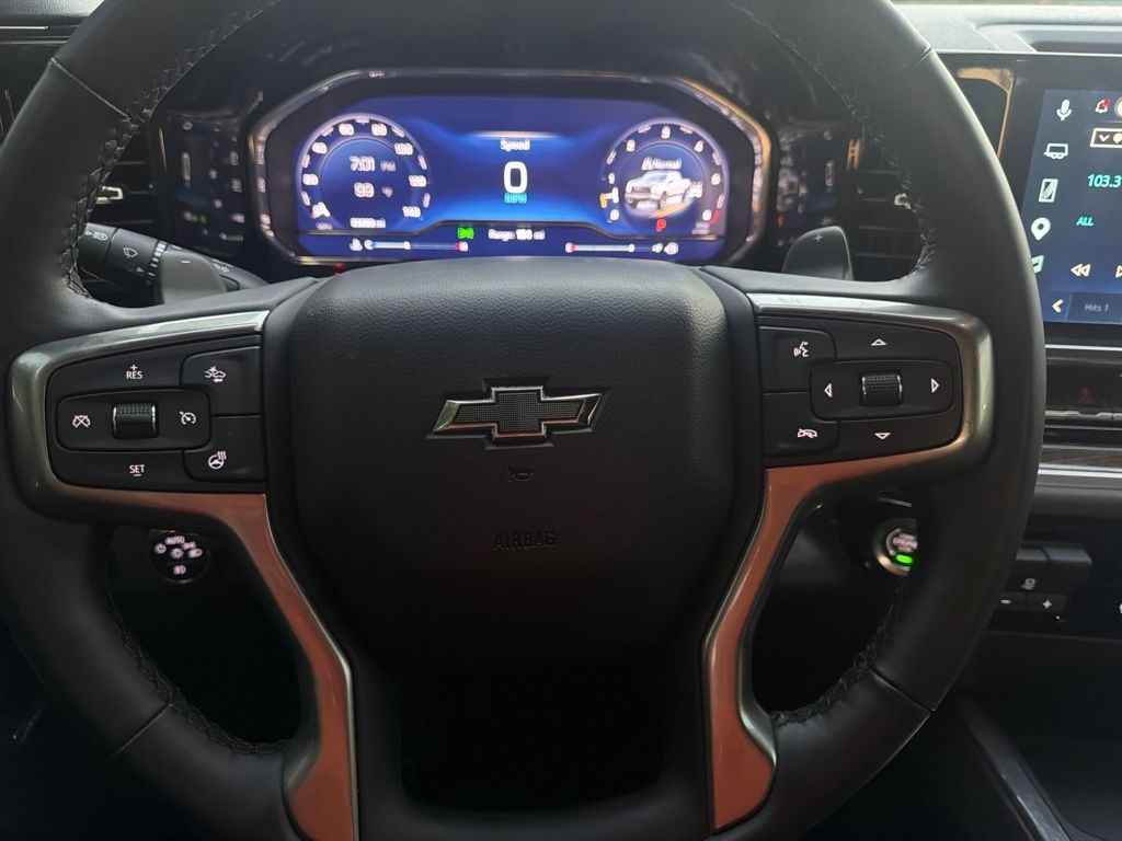 Thumbnail: 2025 Chevrolet Silverado 1500 - 19