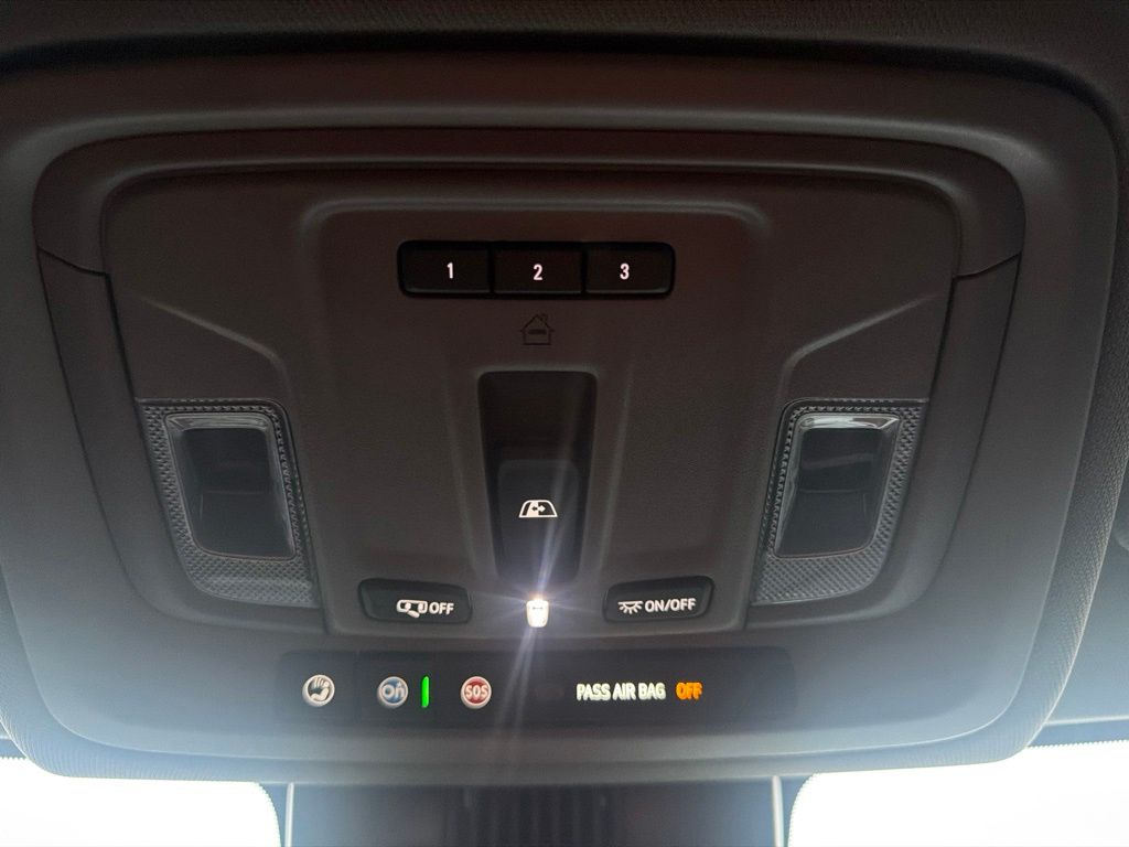 Thumbnail: 2025 Chevrolet Silverado 1500 - 24