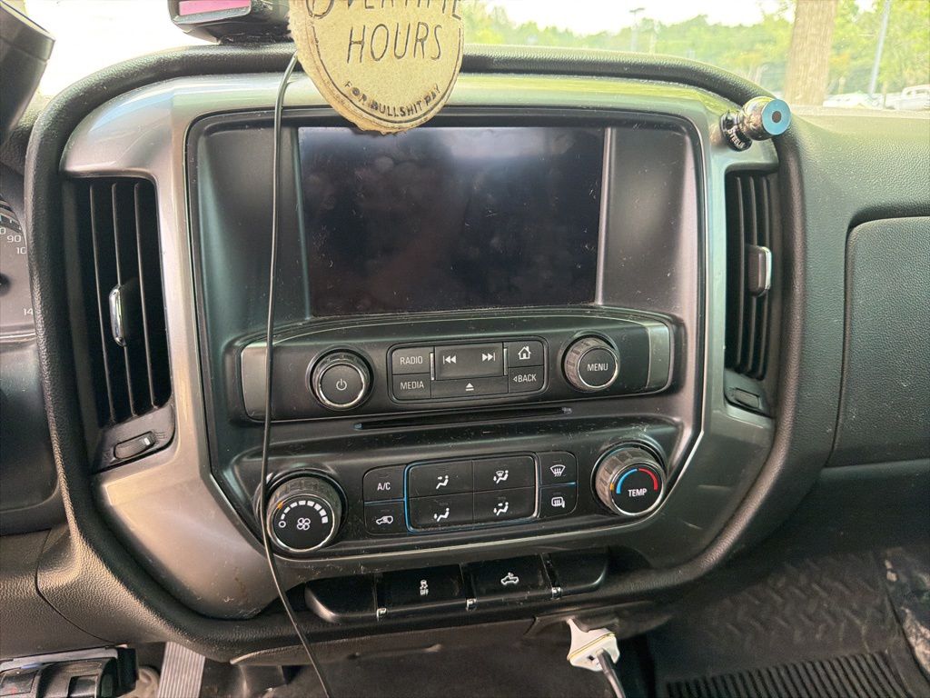 Thumbnail: 2018 Chevrolet Silverado 1500 - 41