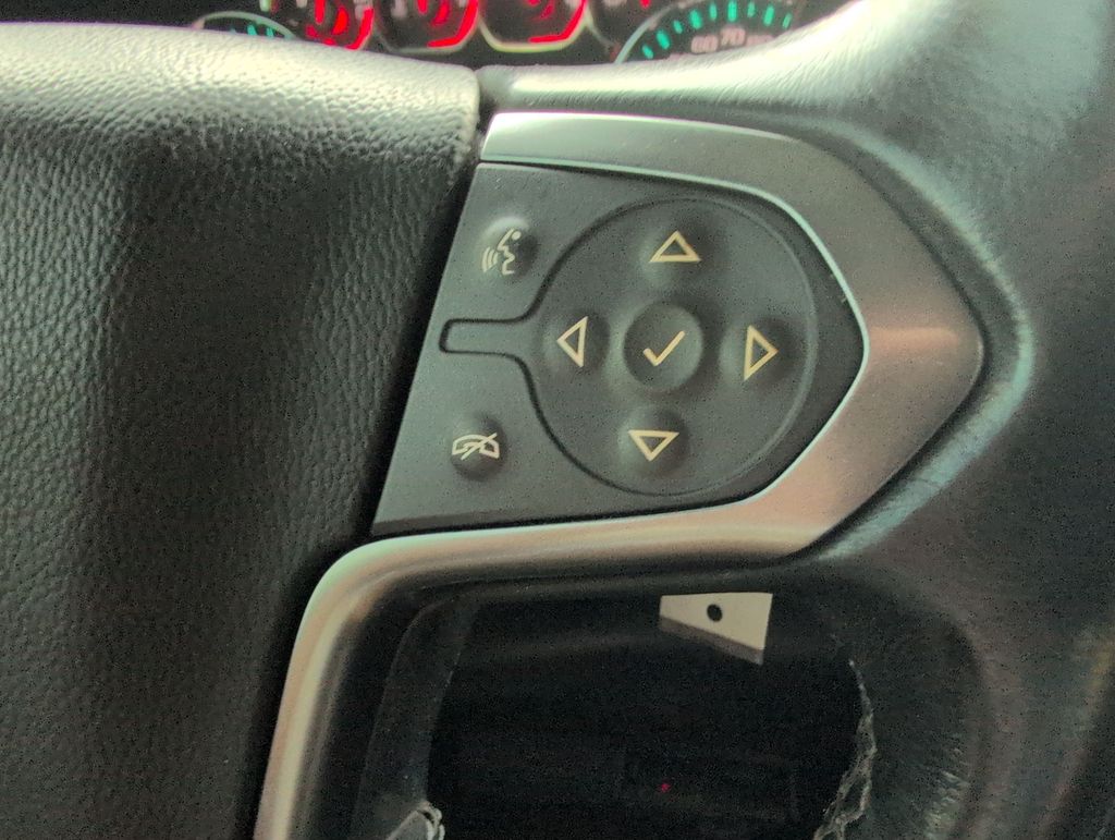 Thumbnail: 2018 Chevrolet Silverado 1500 - 27