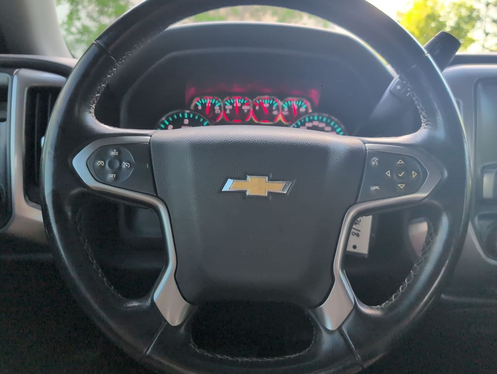 Thumbnail: 2018 Chevrolet Silverado 1500 - 25
